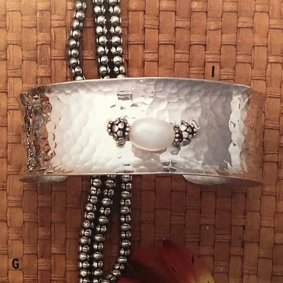 Rare Vintage Silpada Sterling Silver Freshwater Pearl Cuff Bracelet B1251